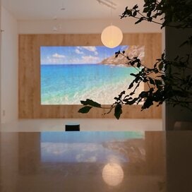 ミニマリスト歴11年の30代が「捨ててよかったもの」3つ。テレビはプロジェクターで代用