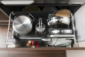 キッチンは表にものを出さずにすっきりさせると、家庭運がアップ！