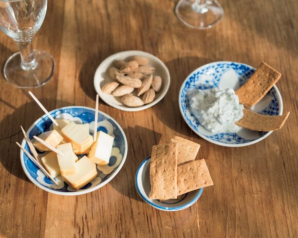 洋風のおつまみも和皿でスタイリング