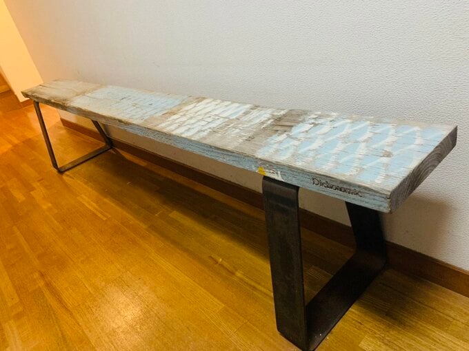 足場板のベンチ