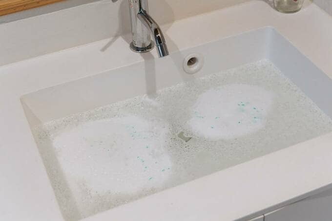 ぬるま湯をためた様子