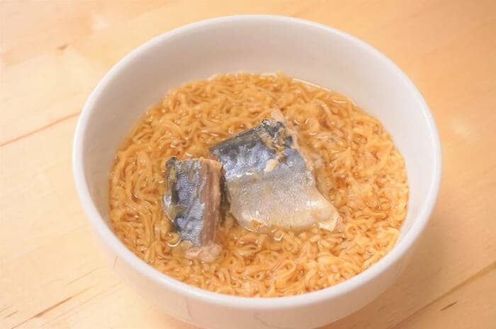 チキンラーメンとサバ缶が絶品。普段から食べたい防災レシピ