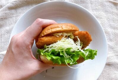 モスバーガー新作「真鯛カツ」が売りきれ店続出！530円の価値を実感しまくり