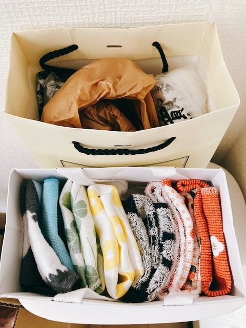 お手ふきとゴミ袋