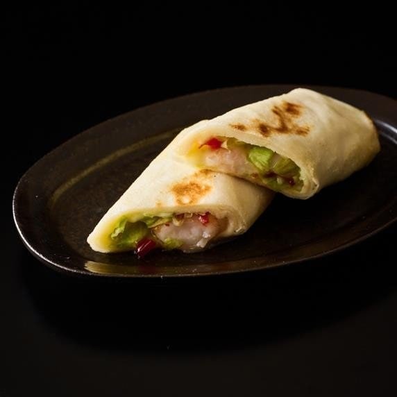 エビチーズブリトー