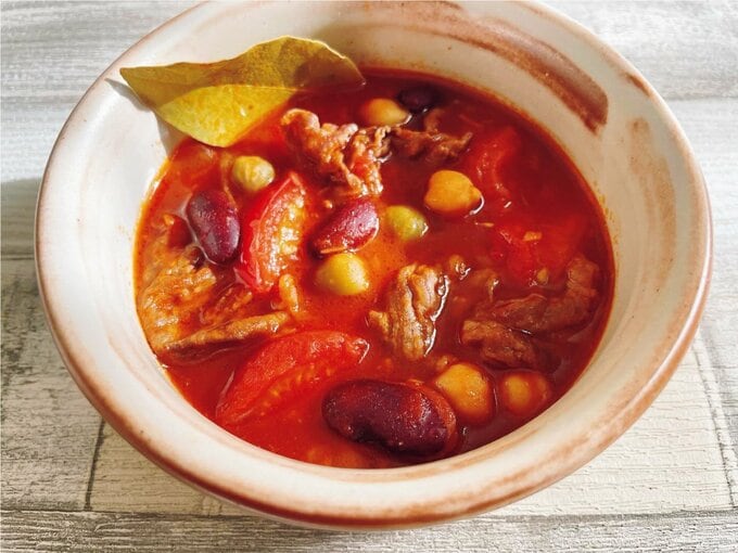 牛肉と豆のトマトスープ