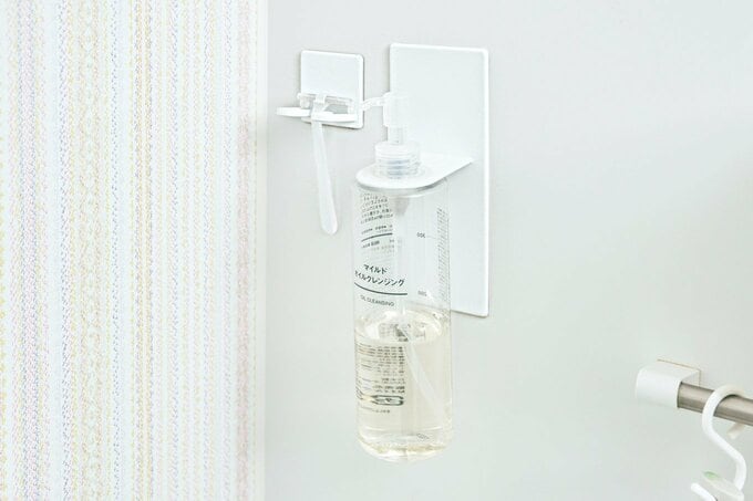 マグネットバスルームシェーバーホルダー