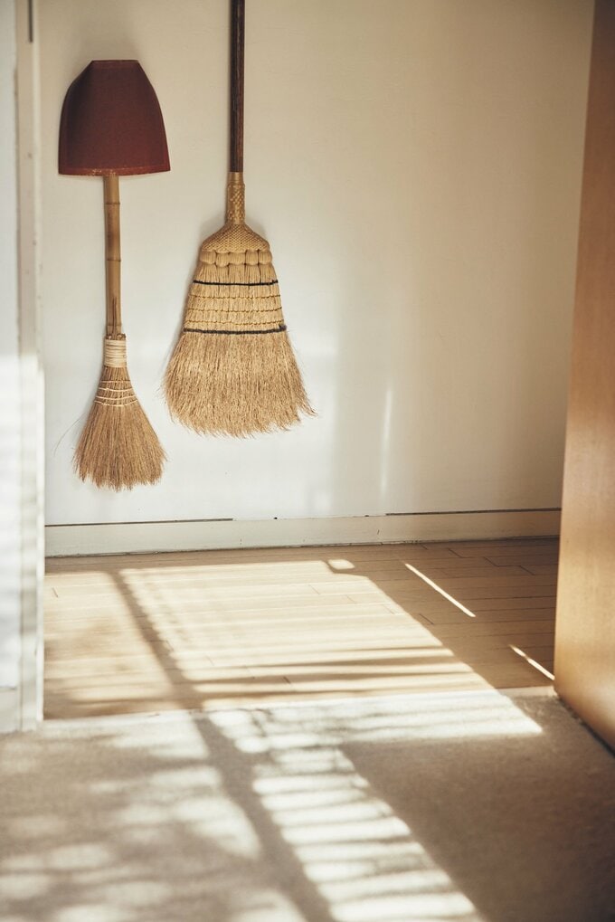 ホウキをかける