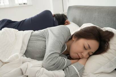 深刻なセックスレスの悩み。「あの頃と同じ行為」がプレッシャーに