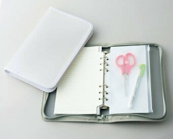 100円ショップの「買ってよかった文具」7選。レシート整理も楽しくなる