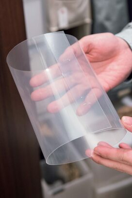 たった1畳のクローゼットが「夫婦別エリア」「ラベリング」で劇的に使いやすく！