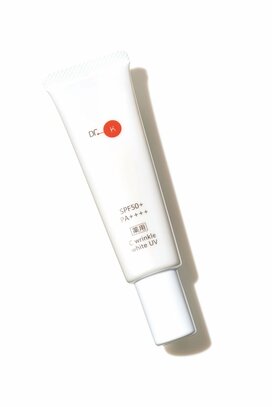 忙しい冬の朝のケアはこれ1本！毛穴ケアを叶えるUVクリーム