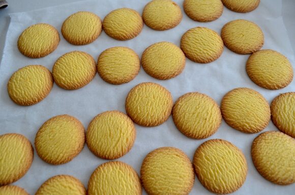 市販のクッキー