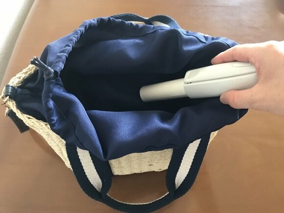 意外とバッグの中にゴミや砂が