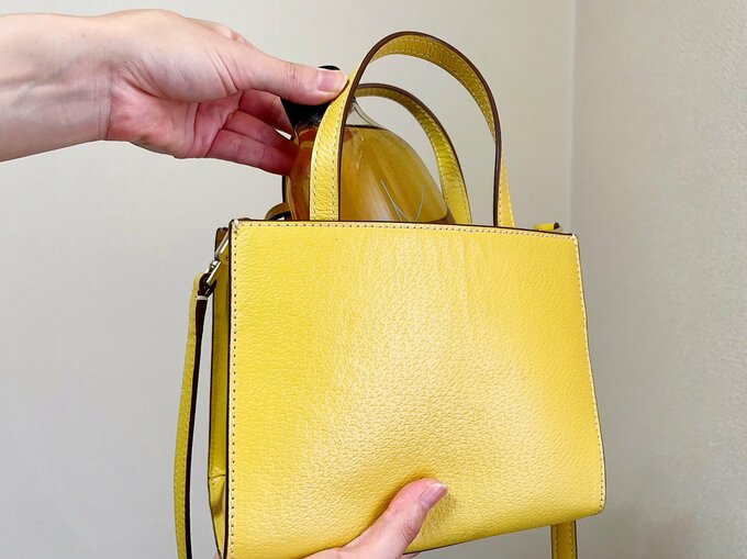 カバンにすぽっと入る