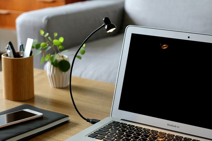 ニトリのライト