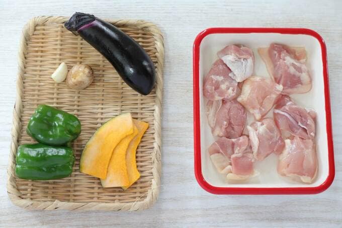 ピーマンやお肉など