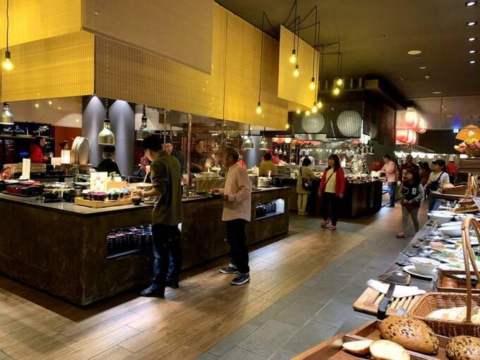 北海道の大地を存分に味わえるビュッフェ式レストラン