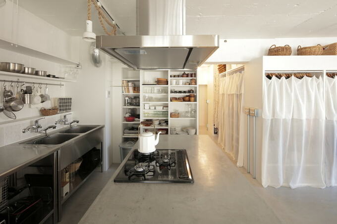 オープンスタイルのキッチン