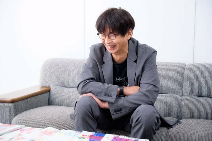 笑う小林孝延さん