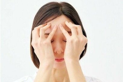 1日3分で簡単！首肩のコリをほぐす「セルフ頭皮マッサージ」2つ。気持ちいい＆美髪にも