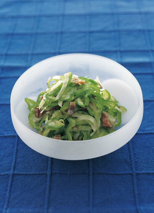 ピーマンと玉ねぎのアンチョビーサラダ