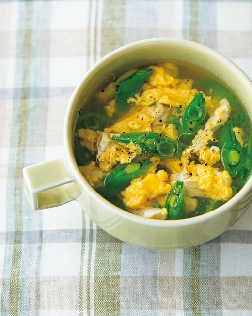 ササミとスナップエンドウの卵スープ