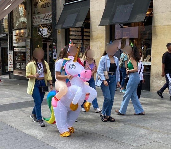 スペイン人の仮想