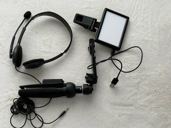 イヤホンとコード