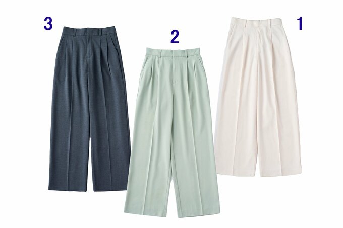 3着のワイドパンツ