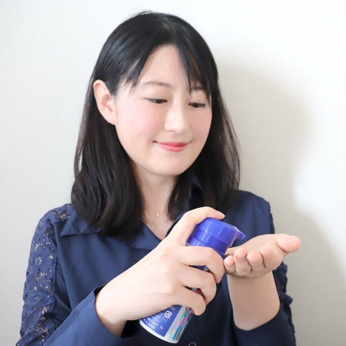女性