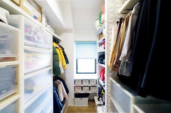 子ども専用のウォークインクロゼット