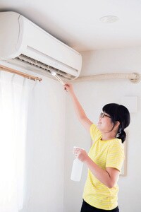 吹き出し口の奥をふく