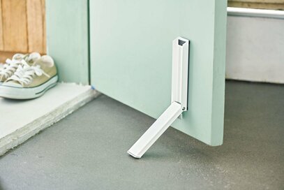 本当に使える「山崎実業」の収納グッズ。狭い玄関がすっきり片づく！