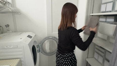 50代、この10年で「手放して快適になった家事」3つ。洗濯物の外干しはやめて、買い出しは週1回に