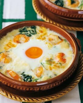 あつあつトロ～リ、エビ入りグラタン。豆腐入りで糖質オフ