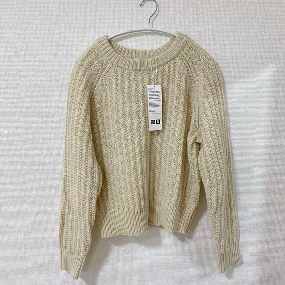 ローゲージクルーネックセーター