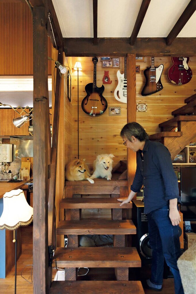 階段の傾斜は愛犬のために緩勾配に