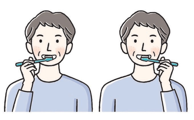 両手歯みがき