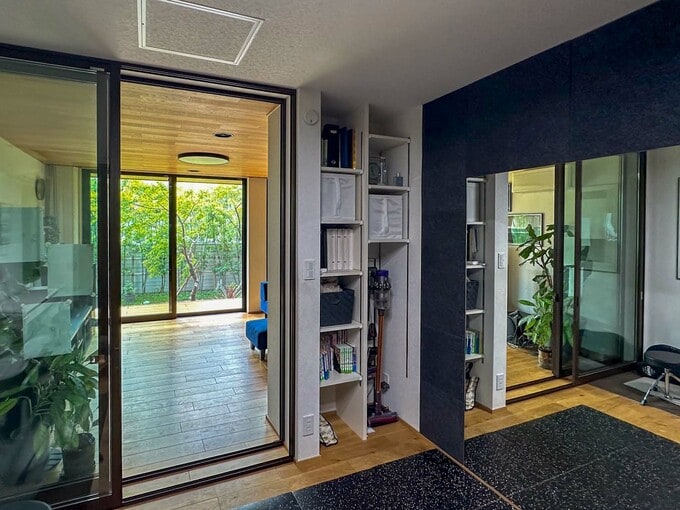 引き戸の壁の裏側