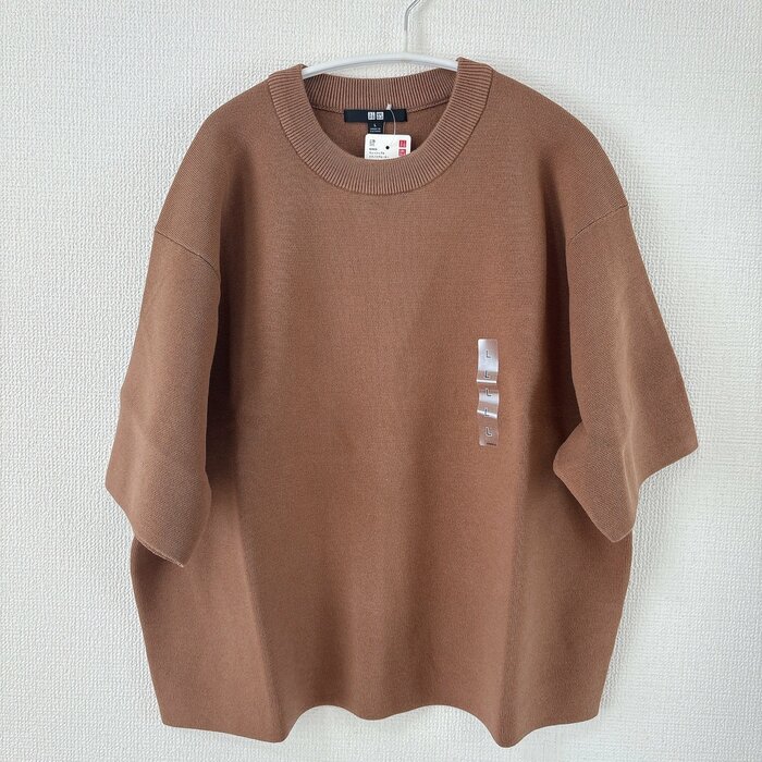 JUSGLITTY♡半袖ミラノリブニット アラフォーが「ユニクロ新作ニット」に大興奮。Tシャツより上品に見え