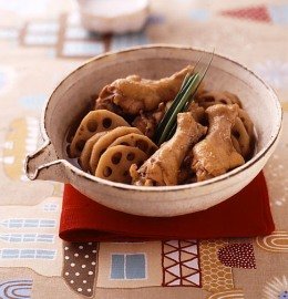 レンコンと手羽元の照り煮
