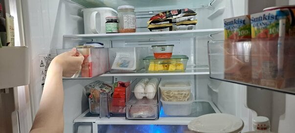 家族4人暮らし、食費は週に1万2千円。節約主婦が実践する、ムダ買いをなくす冷蔵庫のルール3つ