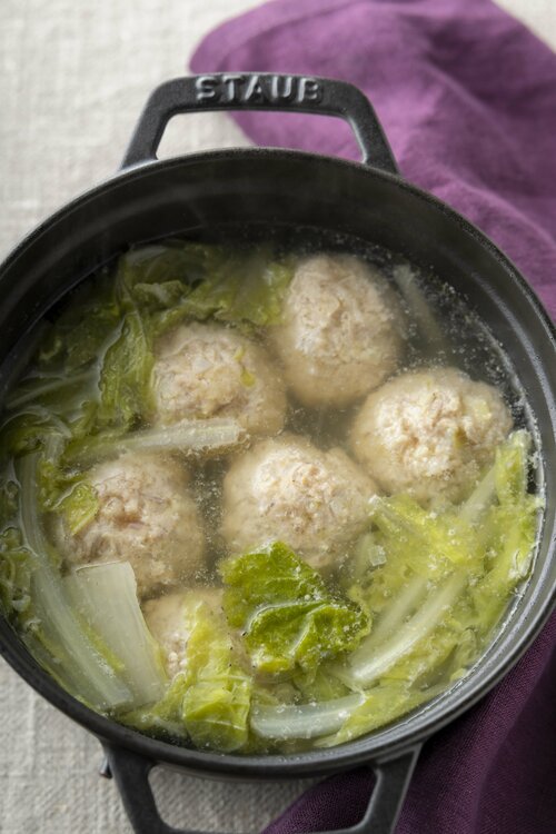 ごろっと肉だんごの白菜塩鍋