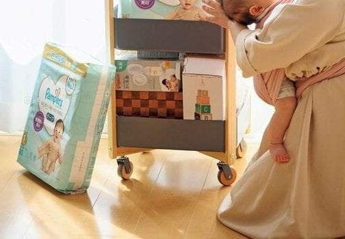 オムツと棚