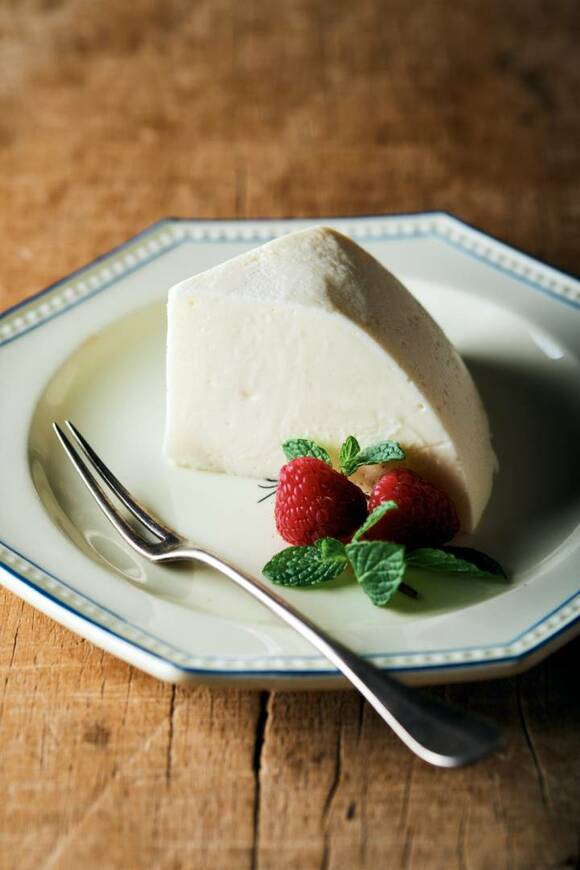 レアチーズドームケーキ