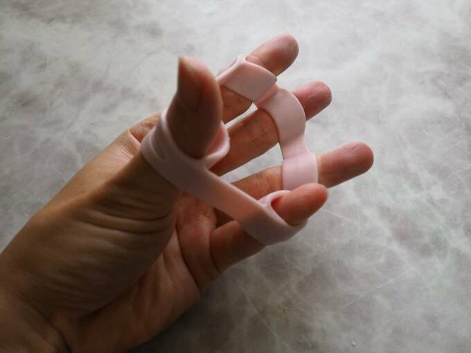 すぼんだ状態からのばす