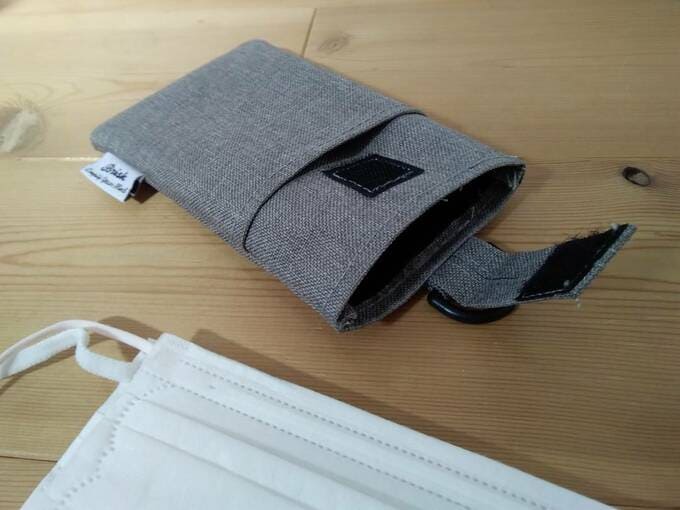 モバイルケースの中