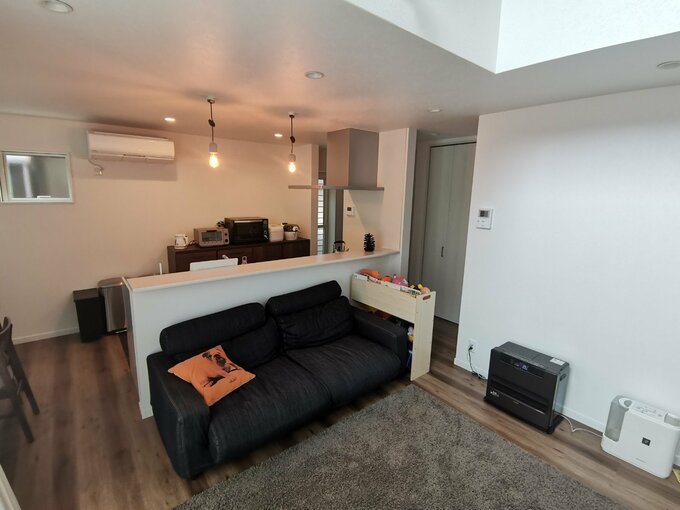 リビングと対面キッチン