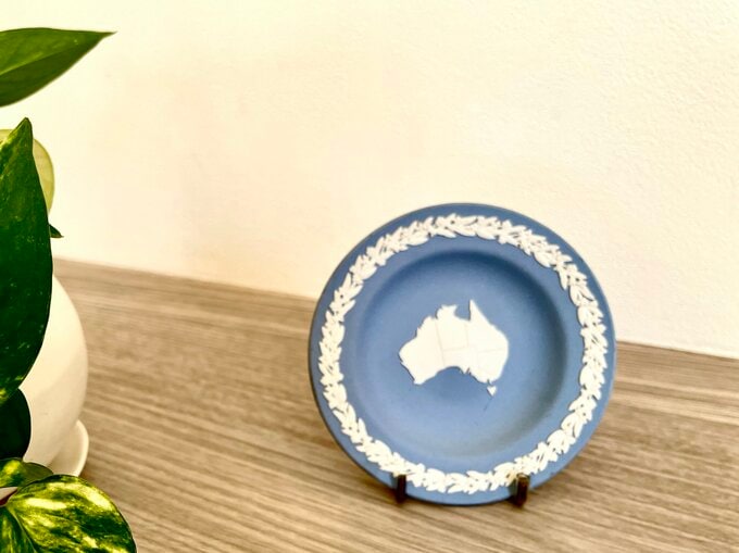 青いお皿